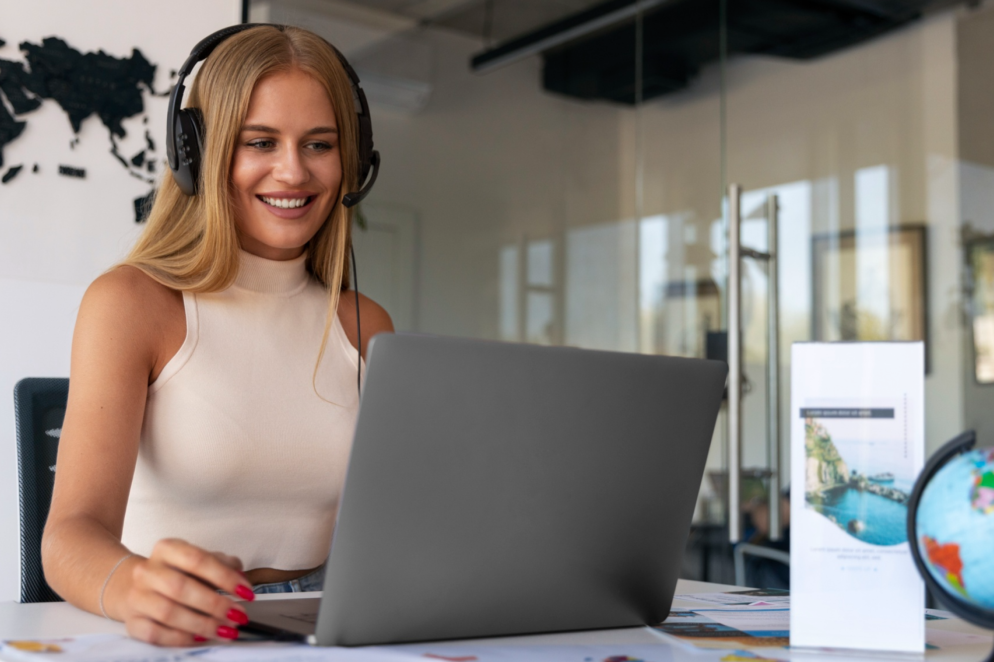 A man and a woman analyse a digital marketing strategy